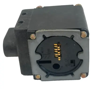 NEW CUTLER HAMMER E51DF11 PHOTOELECTRIC HEAD