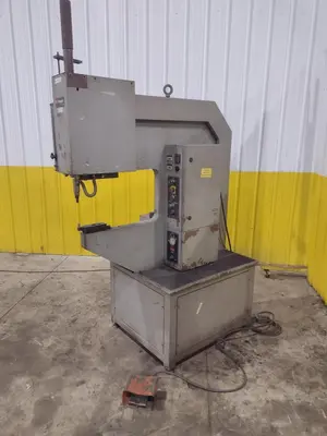 8 TON HAEGER PEMSERTER INSERTION PRESS: YOBRO #24454