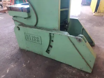 USED BLISS C60STROKE ................. 4"ADUSTMENT .............. 3"SHUT HEIGHT ............ 14.25"