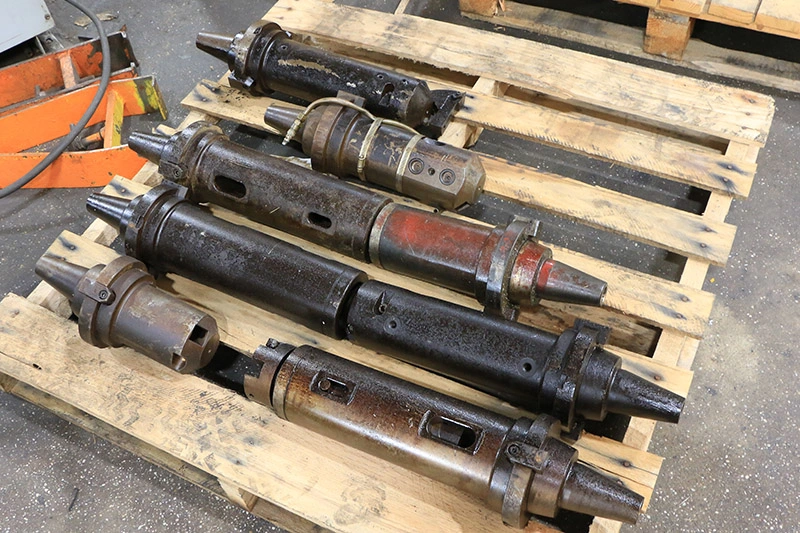 USED Toshiba (8) toolholders for boring mill