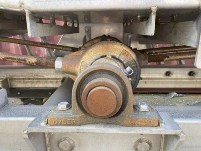 Commerical 27' Shaker Conveyor