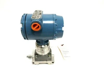 NEW ROSEMOUNT 3051S2CG1A2E11F1AA01E5M5A102 PRESSURE TRANSMITTER R-3051S-12445239