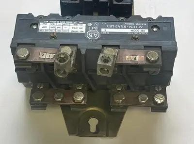 Used ALLEN-BRADLEY 702-D0D94 PLC Contactors Ohio US | Surplus Asset Holdings #1237772