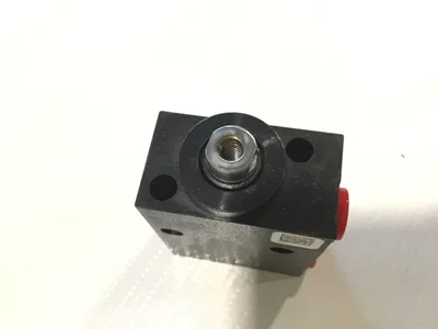 Vektek 20-1208-01 Hydraulic Cylinder
