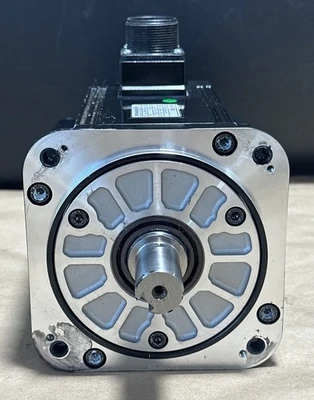 USED Yaskawa SGMRS-13A2A-YR11