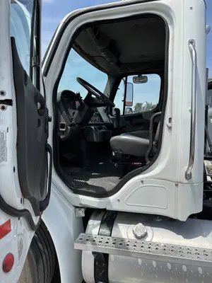 Used 2006 FREIGHTLINER BUSINESS CLASS M2 112 Conventional trucks Nebraska US | Proxy Equipment #1426030