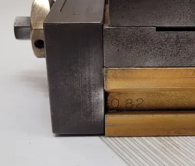 MACHINIST VISE, 4 INCH, 13 INCH LONG, 5-3/8 INCH HEIGHT