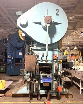 USED 1980 WARCO WARCO SC2-300-72-36 PRESS