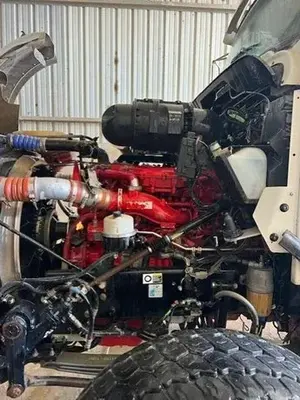 2011 KENWORTH T800 Industrial Vacuum Trucks | Crossford Machinery Group (2)