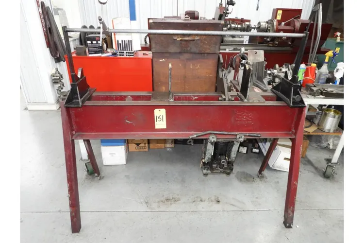 Used _UNKNOWN_ _UNKNOWN_ Straightening Presses Michigan US | Thompson Auctioneers #1520884