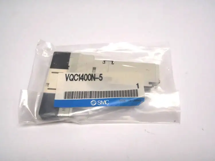 New | in-Stock SMC Plug-in Solenoid Valve Solenoid Valves Michigan US | Maverick Industrial Sales #1396601