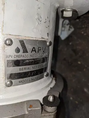 USED APV CREPACO 6V2