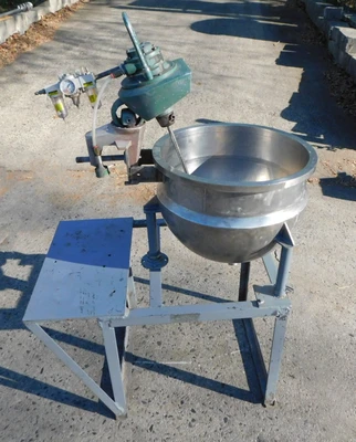 USED MIXING KETTLE 10 GALLON