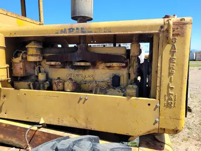 USED 1952 CATERPILLAR 12