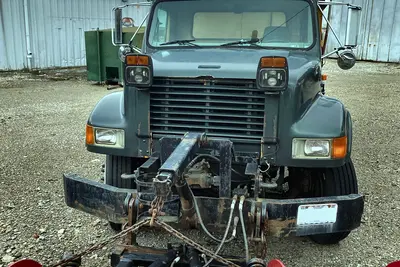 Used 2000 INTERNATIONAL 4900 Dump trucks Missouri US | Proxy Equipment #1377666