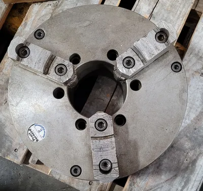 PRATT BURNERD 12in - 3 Jaw Chuck Tooling & Accessories, Lathe Chucks | Machinery Central (2)