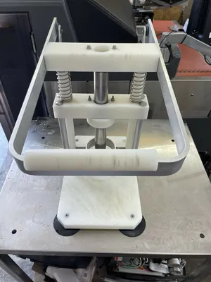 Pineapple Corer, Table Top, Works Great