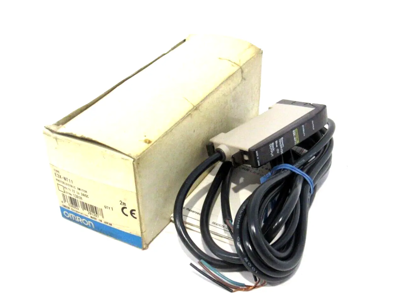 NEW OMRON E3X-NT11 PHOTOELECTRIC SWITCH E3XNT11