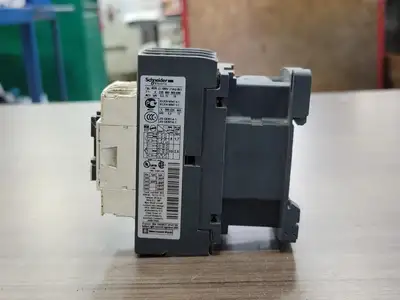 USED SCHNEIDER ELECTRIC LC1D25G7