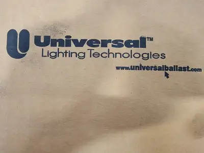 NEW UNIVERSAL LIGHTING S400TRIAC4M-502K
