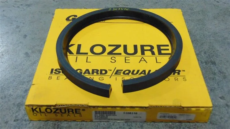 Garlock Klozure 23X3496 Split Oil Seal 8.25"  New NIB