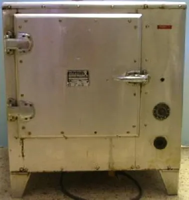 USED THERMO FISHER SCIENTIFIC GSL 1300X
