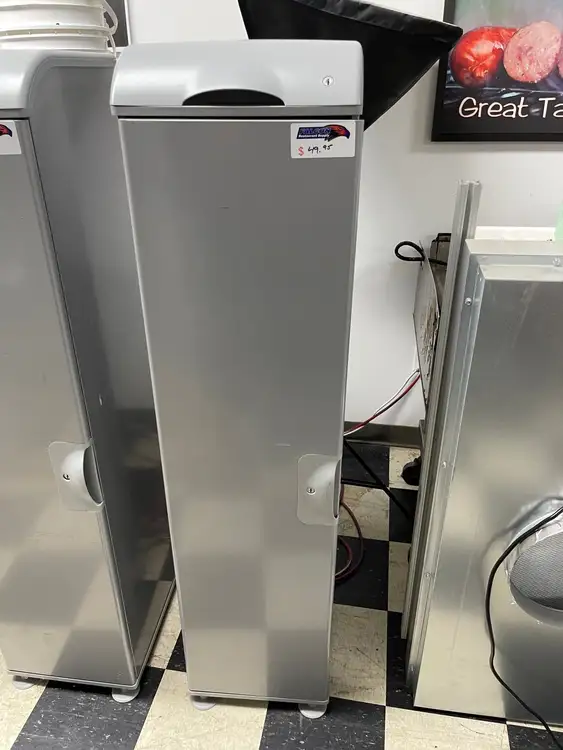 Used Falcon Restaurant Supply Used Employee Storage Locker with Shelves Cabinets Illinois US | Falcon Restaurant Supply #1376409