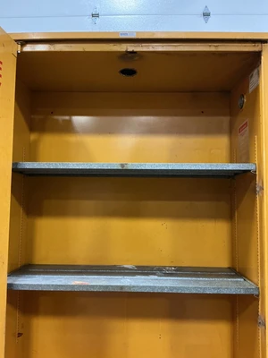 Used Justrite _UNKNOWN_ Hazardous Storage Units Ohio US | Equipment Recovery Corp. #1331569