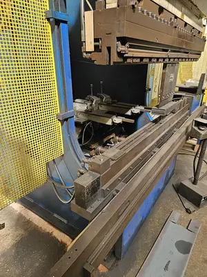 USED HAEMMERLE 35T PRESS