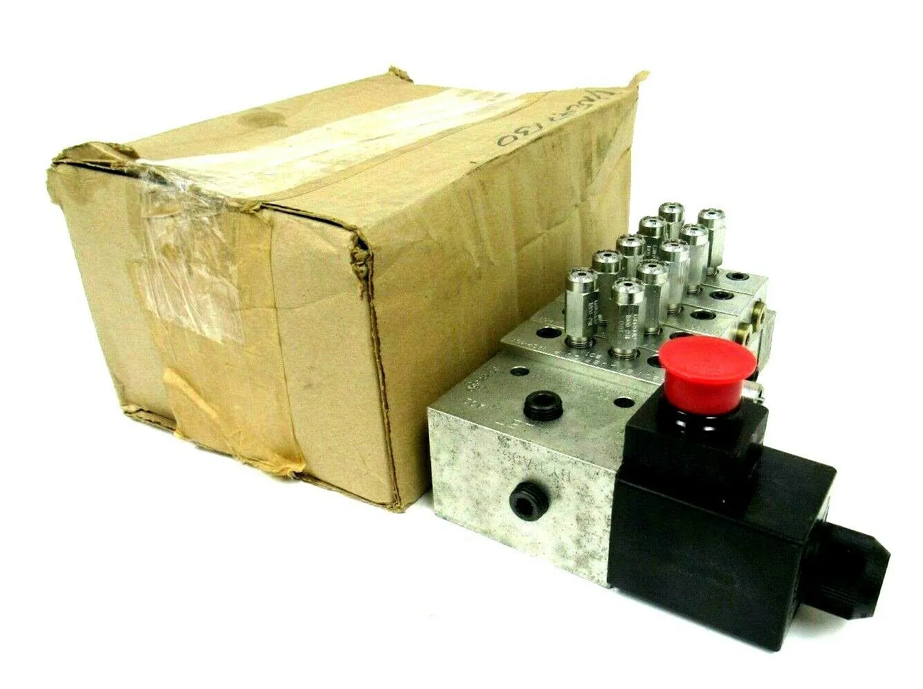 NEW LUBRIQUIP 5477530 VALVE DIVIDER 5 STACK
