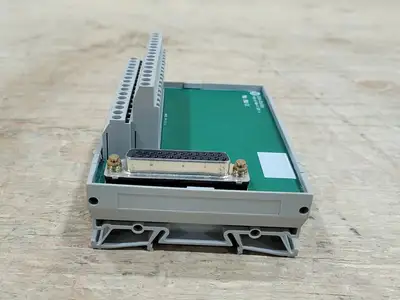 USED ALLEN-BRADLEY 1492-AIFM8-3