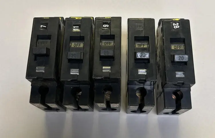 Used SQUARE D EHB14020 Miscellaneous Equipment (Electrical & Power) | Surplus Asset Holdings #1196297