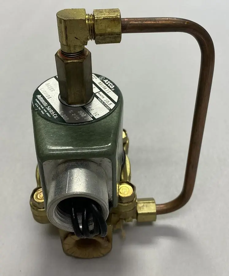 New | in-Stock ASCO 8210A11 Solenoid Valves Ohio US | Surplus Asset Holdings #1238445