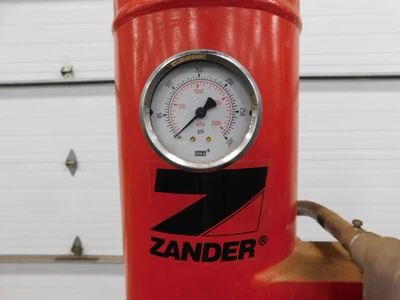 Used Zander _UNKNOWN_ Air Compressor Dryers Ohio US | Equipment Recovery Corp. #1330826