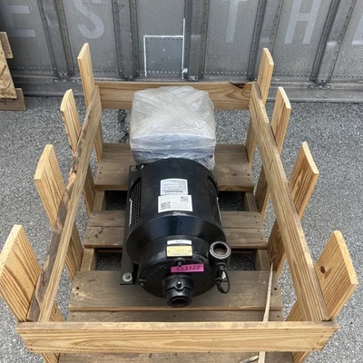 New | in-Stock Grundfos 12709-2P-5HP LCSE Centrifugal Pumps California US | Davliegogo LLC #1705445