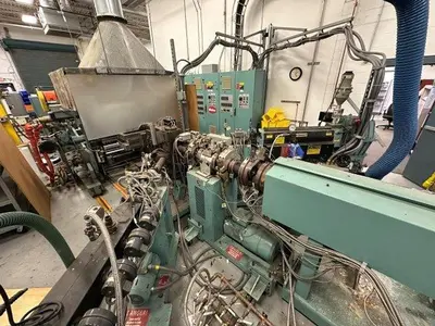 USED MARSHALL & WILLIAMS / WELEX CO-EXTRUSION SHEET LINE