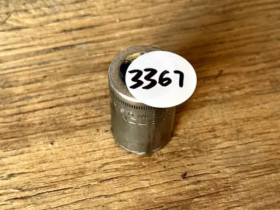 Craftsman 1/2" Drive 19MM 12 Point Shallow Socket Metric G2 44238 USA
