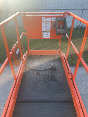 Used 2017 JLG 3246ES Scissor Lifters Florida US | Stack Equipment #924893