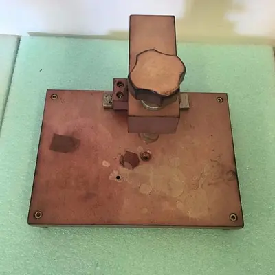 Manual tensile string tester