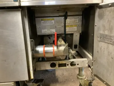 152-0799 Pitco SE14-S 3 Bank Fryer-Missing Filtration Parts
