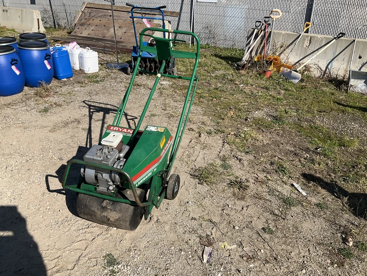 Used CUSHMAN LAWNAIRE IV Core Aerators Michigan US | Miedema Asset Management Group #1579996