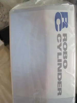 NEW ROBO CYLINDER RCP2-SA7-1-PM-4-300-P1-M-W-SP