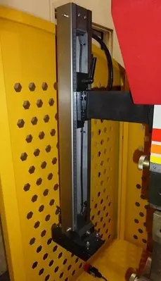 USED ACCURPRESS ABSOLUTE 313010