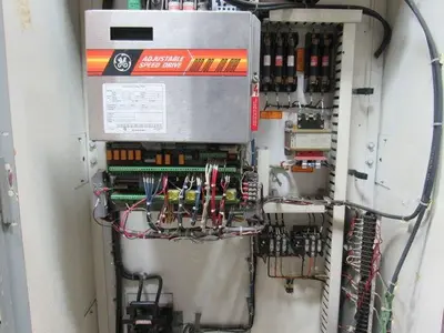 GE 7VNES030CD08 75HP Adjustable Speed AC Drive System In Cabinet 500V 127A