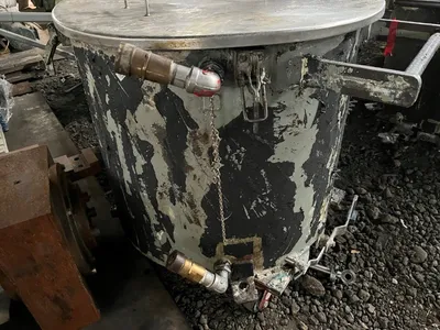 USED 2001 ROSS PVM100