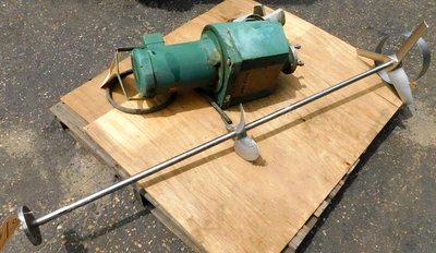 Used WILL FLOW MIXING TANK 525 GALLON Stainless Steel Tanks New Jersey US | Champion Trading Corporation #1269539