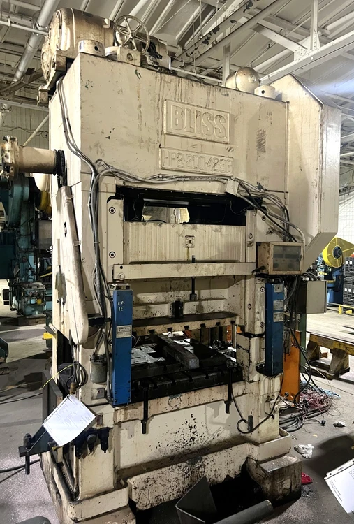 Used BLISS BLISS HP2-200-42-36 PRESS Straight Side Presses | Alma Machinery #898751