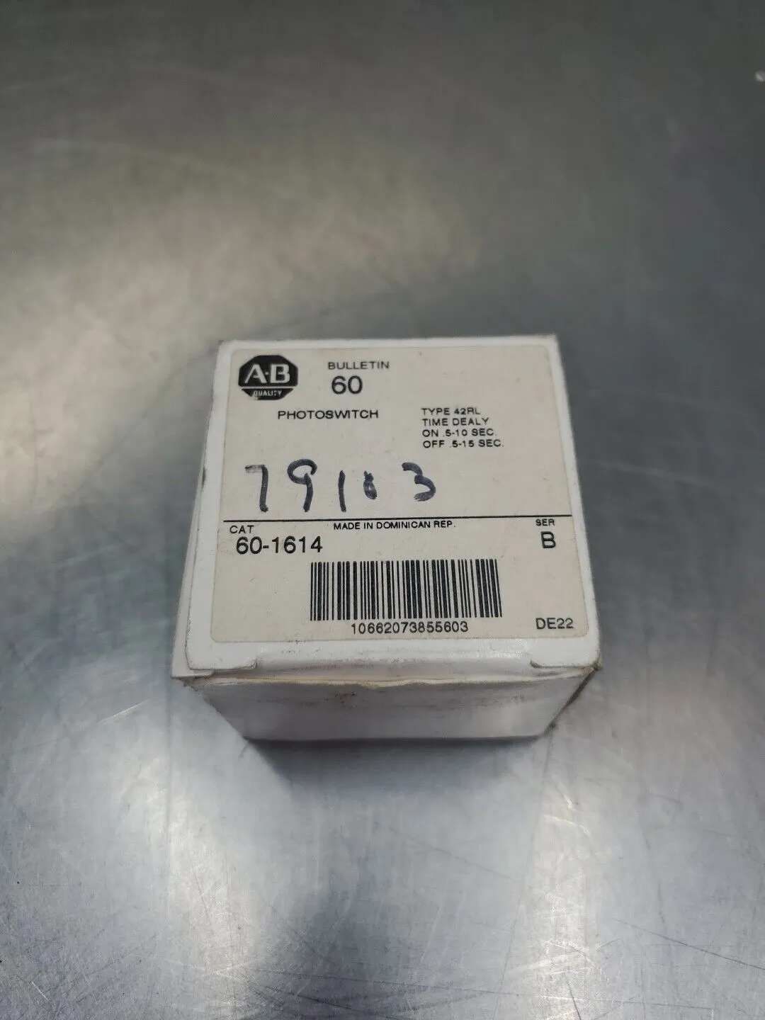 Allen-Bradley 60-1614 Ser. B Type 42RL Photoswitch. 4D-42