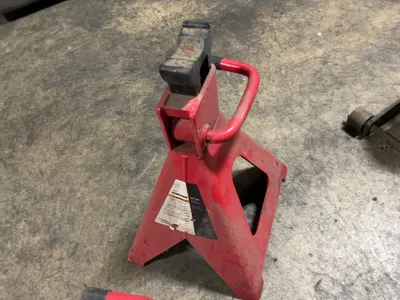Used _UNKNOWN_ _UNKNOWN_ Automotive Lifters Michigan US | Miedema Asset Management Group #1425170