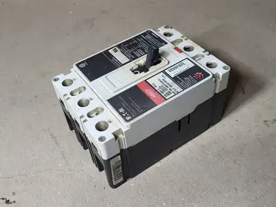USED CUTLER-HAMMER HMCP100R3C